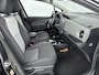 Toyota Yaris 1.5 Hybrid Dynamic | LM velgen | navigatie | getinten achter ramen |