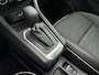 Renault Captur 1.3 TCe 140Pk Intens | Navigatie | Stoelverwarming | Apple Carplay/Android Auto | Parkeersensoren Voor & Achter | Achteruitrijcamera | Climate Control | Cruise Control | Trekhaak | Keyless Entry | Lichtmetalen Velgen | Privacy Glass |