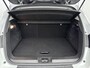 Renault Captur 1.3 TCe 140Pk Intens | Navigatie | Stoelverwarming | Apple Carplay/Android Auto | Parkeersensoren Voor & Achter | Achteruitrijcamera | Climate Control | Cruise Control | Trekhaak | Keyless Entry | Lichtmetalen Velgen | Privacy Glass |