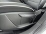 Renault Captur 1.3 TCe 140Pk Intens | Navigatie | Stoelverwarming | Apple Carplay/Android Auto | Parkeersensoren Voor & Achter | Achteruitrijcamera | Climate Control | Cruise Control | Trekhaak | Keyless Entry | Lichtmetalen Velgen | Privacy Glass |