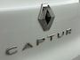 Renault Captur 1.3 TCe 140Pk Intens | Navigatie | Stoelverwarming | Apple Carplay/Android Auto | Parkeersensoren Voor & Achter | Achteruitrijcamera | Climate Control | Cruise Control | Trekhaak | Keyless Entry | Lichtmetalen Velgen | Privacy Glass |