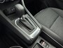 Renault Captur 1.3 TCe 140Pk Intens | Navigatie | Stoelverwarming | Apple Carplay/Android Auto | Parkeersensoren Voor & Achter | Achteruitrijcamera | Climate Control | Cruise Control | Trekhaak | Keyless Entry | Lichtmetalen Velgen | Privacy Glass |