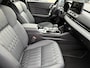Mitsubishi Outlander 2.4 PHEV Instyle DEMO ( beschikbaar per 09-2026 ) | Lederen bekleding | Elektrisch verstelbare voorstoelen | Verwarmbare stoelen voor- en achter | Elektrisch panoramadak | 3-zone Climate Control | 8 jaar fabrieksgarantie
