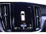Volvo V60 2.0 T4 191PK! Automaat Momentum Pro BJ2019 Lmv 18" | Led V+A | Pdc | Elek. trekhaak | Elek. achterklep | Navi | Virtual cockpit | Climate control | Cruise control | Verwarmde voorstoelen | Getint glas