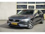 Volvo V60 2.0 T4 191PK! Automaat Momentum Pro BJ2019 Lmv 18" | Led V+A | Pdc | Elek. trekhaak | Elek. achterklep | Navi | Virtual cockpit | Climate control | Cruise control | Verwarmde voorstoelen | Getint glas