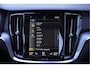 Volvo V60 2.0 T4 191PK! Automaat Momentum Pro BJ2019 Lmv 18" | Led V+A | Pdc | Elek. trekhaak | Elek. achterklep | Navi | Virtual cockpit | Climate control | Cruise control | Verwarmde voorstoelen | Getint glas