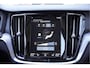 Volvo V60 2.0 T4 191PK! Automaat Momentum Pro BJ2019 Lmv 18" | Led V+A | Pdc | Elek. trekhaak | Elek. achterklep | Navi | Virtual cockpit | Climate control | Cruise control | Verwarmde voorstoelen | Getint glas