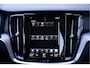 Volvo V60 2.0 T4 191PK! Automaat Momentum Pro BJ2019 Lmv 18" | Led V+A | Pdc | Elek. trekhaak | Elek. achterklep | Navi | Virtual cockpit | Climate control | Cruise control | Verwarmde voorstoelen | Getint glas