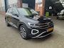 Volkswagen T-Roc 1.5 TSI Style, automaat, 1e eigenaar, dealer onderhouden, afneembare trekhaak