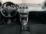 Peugeot 308 1.6 THP Allure Sport 156Pk Automaat (NAP, PANORAMADAK, NAVIGATIE, CLIMATE, LM VELGEN, SPORTSTOELEN, CRUISE, PARKEERSENSOREN, NIEUWE APK, NIEUWSTAAT)