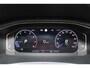 Volkswagen T-Roc 1.5 TSI 150pk R-Line DSG Automaat / Navigatie / LM 18 inch / LED / Parkeersensoren / Camera / Beats / Elektr klep