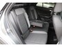 Volkswagen T-Roc 1.5 TSI 150pk R-Line DSG Automaat / Navigatie / LM 18 inch / LED / Parkeersensoren / Camera / Beats / Elektr klep