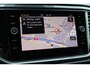 Volkswagen T-Roc 1.5 TSI 150pk R-Line DSG Automaat / Navigatie / LM 18 inch / LED / Parkeersensoren / Camera / Beats / Elektr klep
