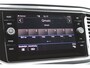 Volkswagen T-Roc 1.5 TSI 150pk R-Line DSG Automaat / Navigatie / LM 18 inch / LED / Parkeersensoren / Camera / Beats / Elektr klep