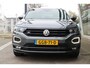 Volkswagen T-Roc 1.5 TSI 150pk R-Line DSG Automaat / Navigatie / LM 18 inch / LED / Parkeersensoren / Camera / Beats / Elektr klep