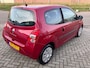 Renault Twingo 1.2 Dynamique Sport! NL AUTO NAP! Airco l 2e eigenaar! DEALER OH l TOPSTAAT l LUXE UITVOERING RECENT NIEUWE D-RIEM!