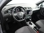 Volkswagen Tiguan 1.5 TSI ACT Highline Business R-Line | Pano | Matrix | Carplay | 20inch | ACC |