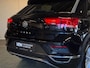 Volkswagen T-Roc Style 116pk Navi Carplay Trekhaak Stoelverw 16''