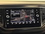 Volkswagen T-Roc Style 116pk Navi Carplay Trekhaak Stoelverw 16''