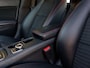 Mercedes-Benz CLA 180 122pk Automaat AMG Upgrade Edition | Navi | Apple Carplay | Airco | Cruise | Leder+Alcantara+Stoelverwarming | Licht+Regensensor | Pdc V+A+Assist+Camera | 18''lm