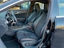 Mercedes-Benz CLA 180 122pk Automaat AMG Upgrade Edition | Navi | Apple Carplay | Airco | Cruise | Leder+Alcantara+Stoelverwarming | Licht+Regensensor | Pdc V+A+Assist+Camera | 18''lm