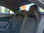 Mercedes-Benz CLA 180 122pk Automaat AMG Upgrade Edition | Navi | Apple Carplay | Airco | Cruise | Leder+Alcantara+Stoelverwarming | Licht+Regensensor | Pdc V+A+Assist+Camera | 18''lm