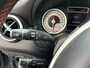 Mercedes-Benz A-klasse 180 Ambition / AMG / Cruise Controle / Airco / Stoelverwarming / Navigatie
