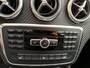 Mercedes-Benz A-klasse 180 Ambition / AMG / Cruise Controle / Airco / Stoelverwarming / Navigatie
