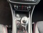 Mercedes-Benz A-klasse 180 Ambition / AMG / Cruise Controle / Airco / Stoelverwarming / Navigatie