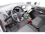 Ford Transit Connect 1.5-120pk EcoBlue L2 Trend / 8traps-AUTOMAAT ! Erg nette Ford Transit Connect, laadruimte v.v. van een praktisch inbouw. Autm. airco dual, 3-zits, metallic lak, pdc v+a, Apple carplay, schuifdeur li+re, navigatie, cruise cntrl, stoelverwarming, camera etc.