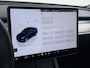 Tesla Model Y RWD 300pk Trekhaak SOH 92% Warmtepomp LFP-Accu Leer Lmv Camera's Panoramadak Adap.Cruise Navi Ecc Autopilot Stoel+Stuur+Achterbank Verwarming Elek.Achterklep Dodehoek detector Draadloze telefoonlader 1e Eigenaar 1.600KG Trekgewicht Fabrieksgarantie op Motor en Accu tot 22-04-2032/160.000km