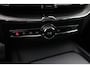 Volvo XC60 D4 R-Design | Panoramadak | Head-Up | harman/kardon | Trekhaak | Stoelverwarming | Camera | 19 Inch