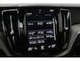 Volvo XC60 D4 R-Design | Panoramadak | Head-Up | harman/kardon | Trekhaak | Stoelverwarming | Camera | 19 Inch