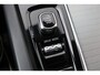Volvo XC60 D4 R-Design | Panoramadak | Head-Up | harman/kardon | Trekhaak | Stoelverwarming | Camera | 19 Inch