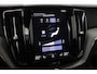 Volvo XC60 D4 R-Design | Panoramadak | Head-Up | harman/kardon | Trekhaak | Stoelverwarming | Camera | 19 Inch