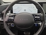 Hyundai Ioniq 6 First Edition AWD 77.4 kWh Automaat / Accu SOH 100% / Dealer onderhouden / Fabrieksgarantie tot 02-2028 / WLTP bereik 519 km bereik stad 658 km / CCS snellader / Trekgewicht 1500 kg / Elektrische achterklep / Glazen schuif- en kanteldak / Stuur- Stoel & Achterbankverwarming /