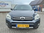 Toyota RAV4 2.0 VVTi X-Style nette in Nederland nieuw geleverde complete rav4 met een trekgewicht van 2000kg.