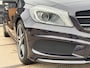 Mercedes-Benz A-klasse 200 AMG Prestige Clima Cruise Stoelverwarming PDC