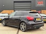 Mercedes-Benz A-klasse 200 AMG Prestige Clima Cruise Stoelverwarming PDC