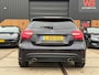 Mercedes-Benz A-klasse 200 AMG Prestige Clima Cruise Stoelverwarming PDC