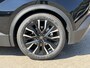 Toyota C-HR / C-HR+ First Edition 225PK Navi Cruise Climate PDC