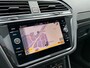 Volkswagen Tiguan 1.5 TSI R-Line / Pano / Clima / Camera /  Elek. Haak / 19 inch
