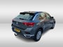 Volkswagen T-Roc 1.5 TSI 150pk Style DSG Automaat Navigatie / Parkeersensoren / Trekhaak / App-connect / Spiegelpakket