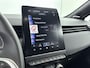 Renault Clio 1.6 E-Tech Full Hybrid 145Pk esprit Alpine | Easy Link 9'3 Navigatie | Draadloze Carplay | Climate Control | Parkeersensoren & 360 Camera | Adaptive Cruise Control | Bose Geluidsysteem | Verwarmbare Voorstoelen & Stuurwiel |