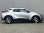 Toyota C-HR / C-HR+ 1.8 Hybrid 140 Dynamic / tot 10 jaar Garantie* / Achteruitrijcamera / Apple Carplay & Android Auto / Navigatie full map / Adaptieve Cruise Control / Climate Control / Keyless Entry & Start / Dodehoek Detectie /  All Season Banden