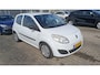 Renault Twingo 1.2 Authentique LET OP VERSNELLINGS BAK OF KOPPELING DEFECT VOOR DE SNELLE BESLISSER