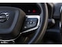 Volvo XC40 Recharge Plus 70 kWh | Zwenkbare trekhaak | Adaptieve cruise | Blis | 19 Inch | Full LED |
