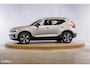 Volvo XC40 Recharge Plus 70 kWh | Zwenkbare trekhaak | Adaptieve cruise | Blis | 19 Inch | Full LED |