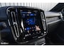 Volvo XC40 Recharge Plus 70 kWh | Zwenkbare trekhaak | Adaptieve cruise | Blis | 19 Inch | Full LED |