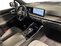 Kia Sorento 1.6 T-GDi Plug-in Hybrid 4WD DynamicPlusLine 7p. | Apple Carplay / Android Auto | Navigatiesysteem | Licht + Regensensor | Stoel + Stuurverwarming | Elektrisch Verstelbare Voorstoelen | Elektrisch Bedienbaar Schuif / Kanteldak | Elektrisch bedienbare Achterklep | Cruise Control Adaptief | Rijstrooksensor + Correctie